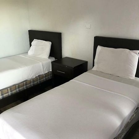 Gold Rush Hotel Ориндж Парк Екстериор снимка