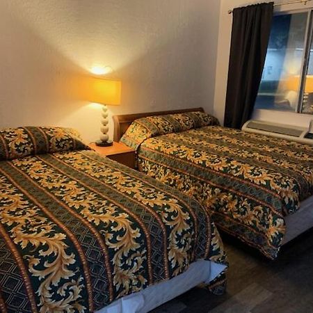 Gold Rush Hotel Ориндж Парк Екстериор снимка